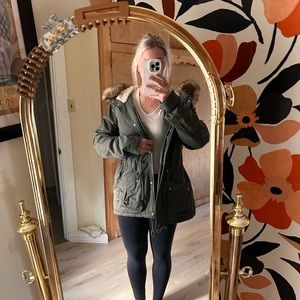 COPY - Heavy winter coat